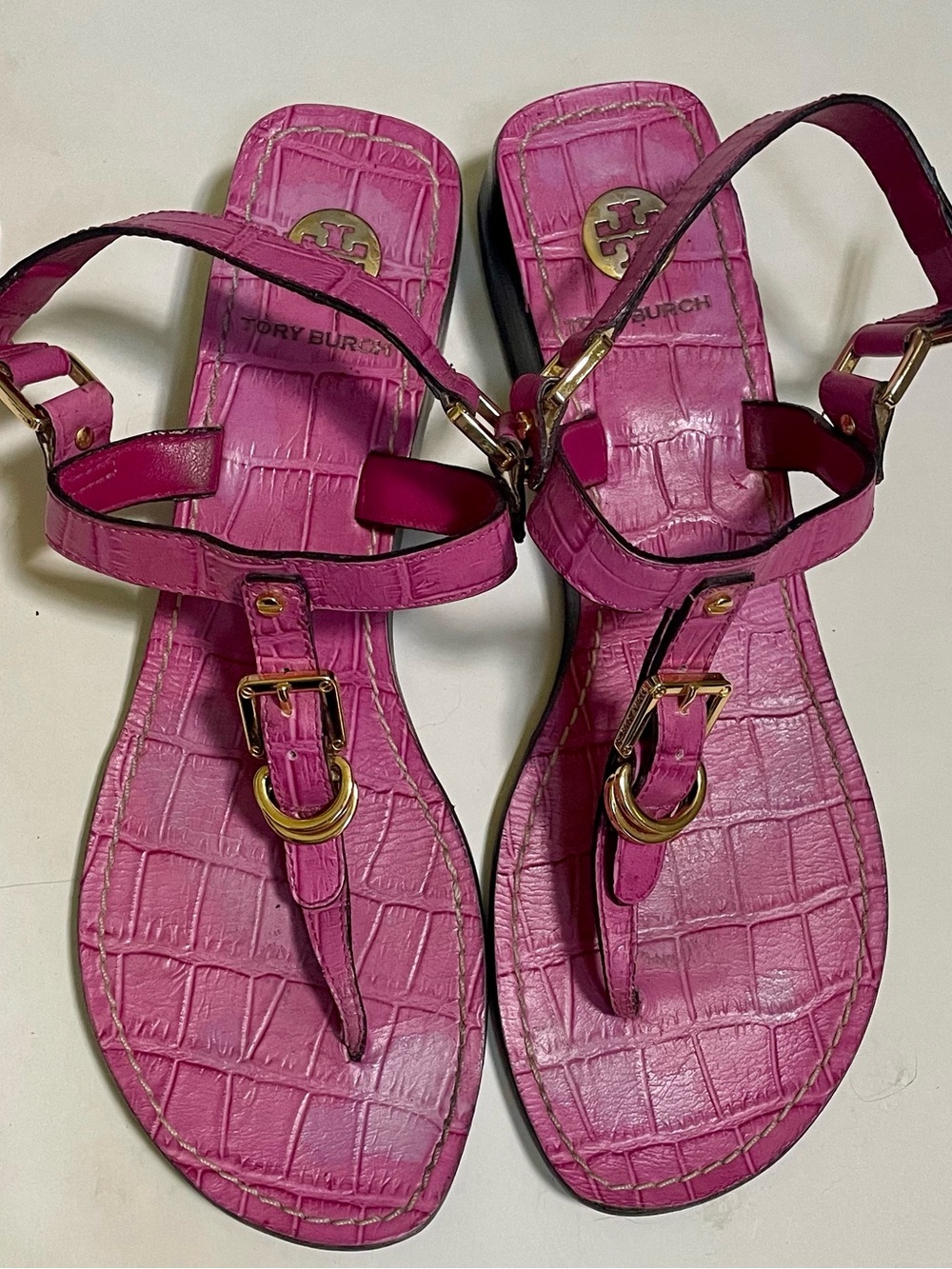 Tory Burch Trent Pink Croc-Embossed Leather T-Strap Sandals